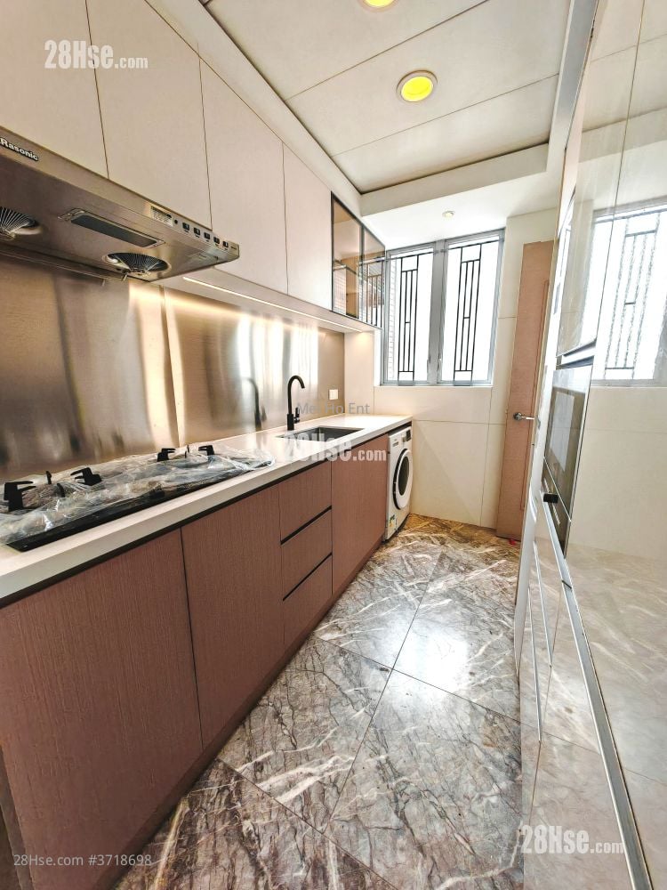 譽港灣 租盤 3 房 , 3 浴室 894 平方呎