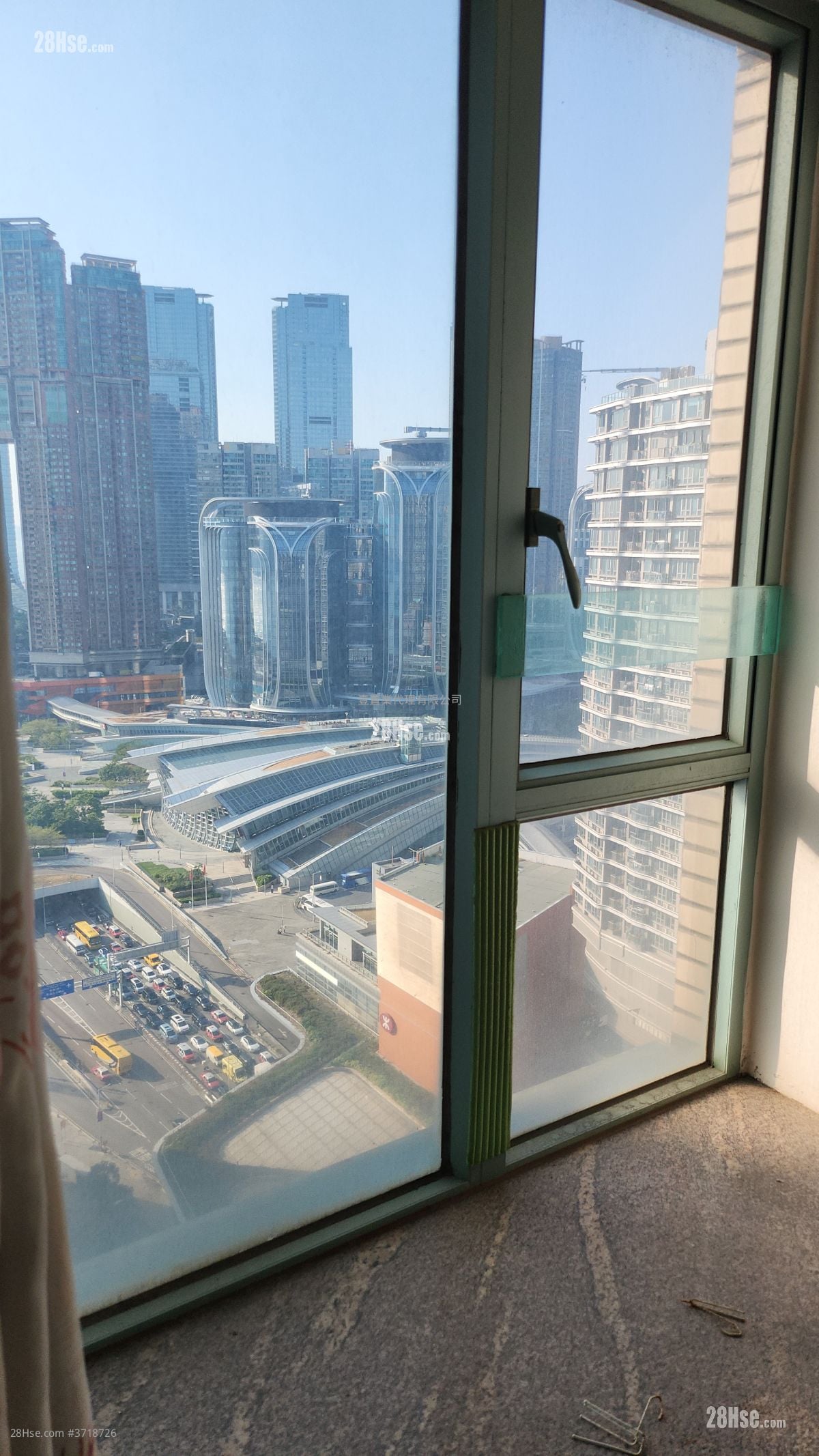 港景峰 售盘 2 房 , 1 浴室 526 平方尺