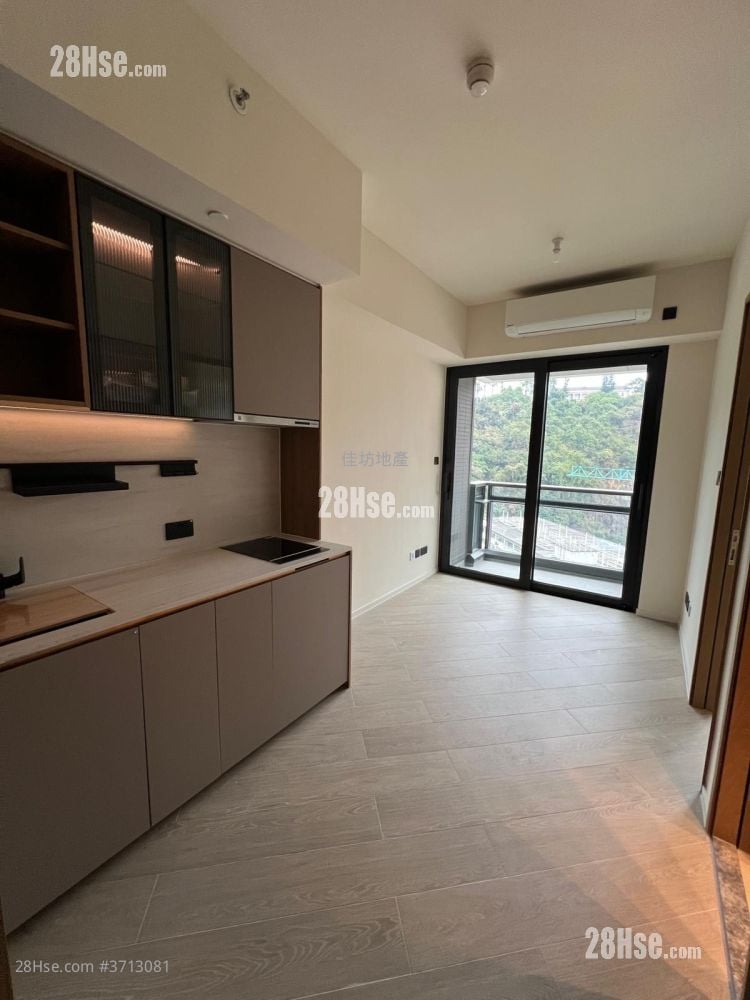 傲华 租盘 1 房 , 1 浴室 283 平方尺