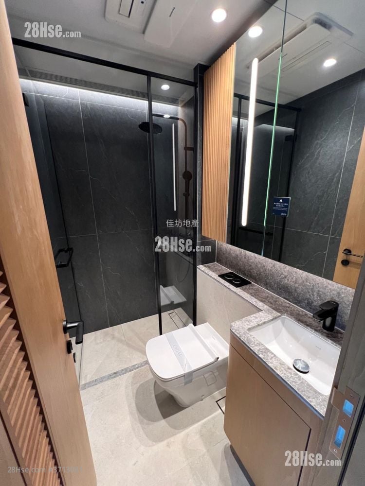 傲华 租盘 1 房 , 1 浴室 283 平方尺