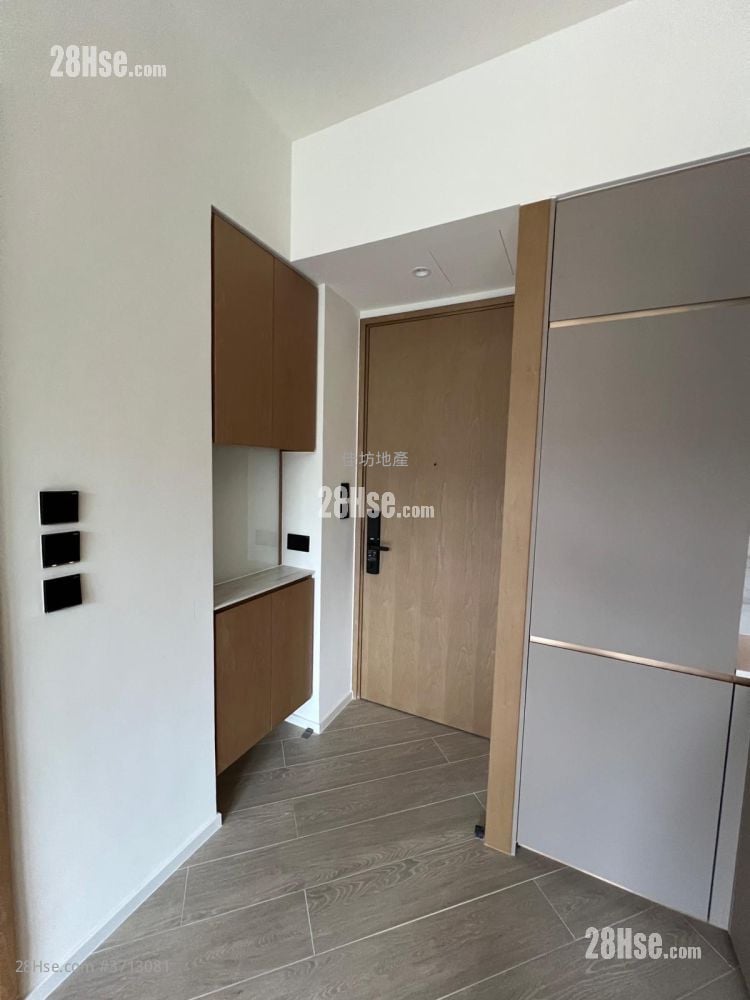 傲华 租盘 1 房 , 1 浴室 283 平方尺