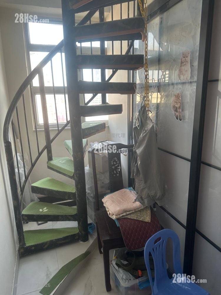 Anho House Sell 2 Bedrooms 380 ft²