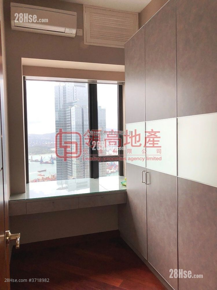 凯旋门 售盘 3 房 , 2 浴室 970 平方尺