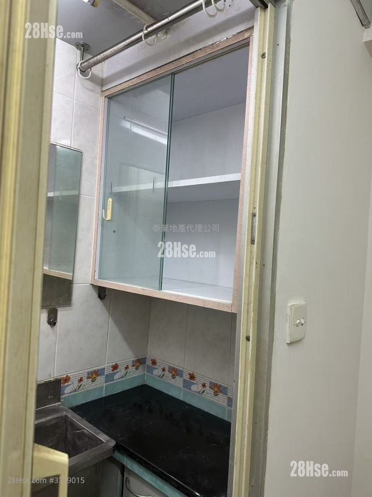 仁和大楼 售盘 398 平方尺