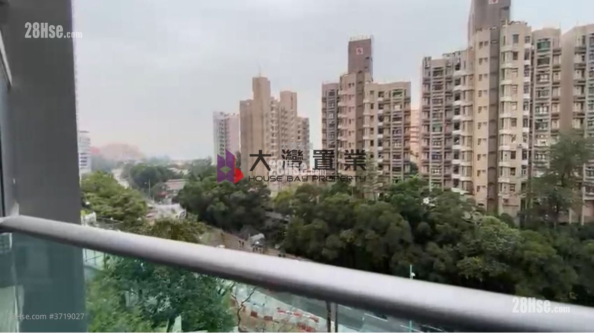 南岸 售盘 3 房 , 2 浴室 928 平方尺