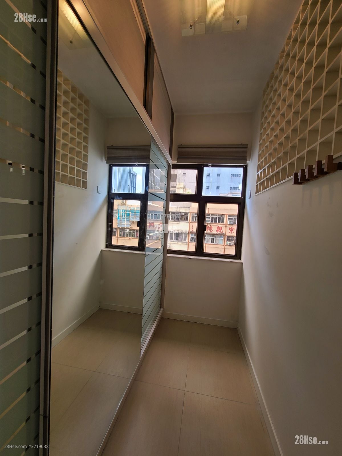 Apartment Sell 1 Bedroom , 1 Bathroom 386 ft²