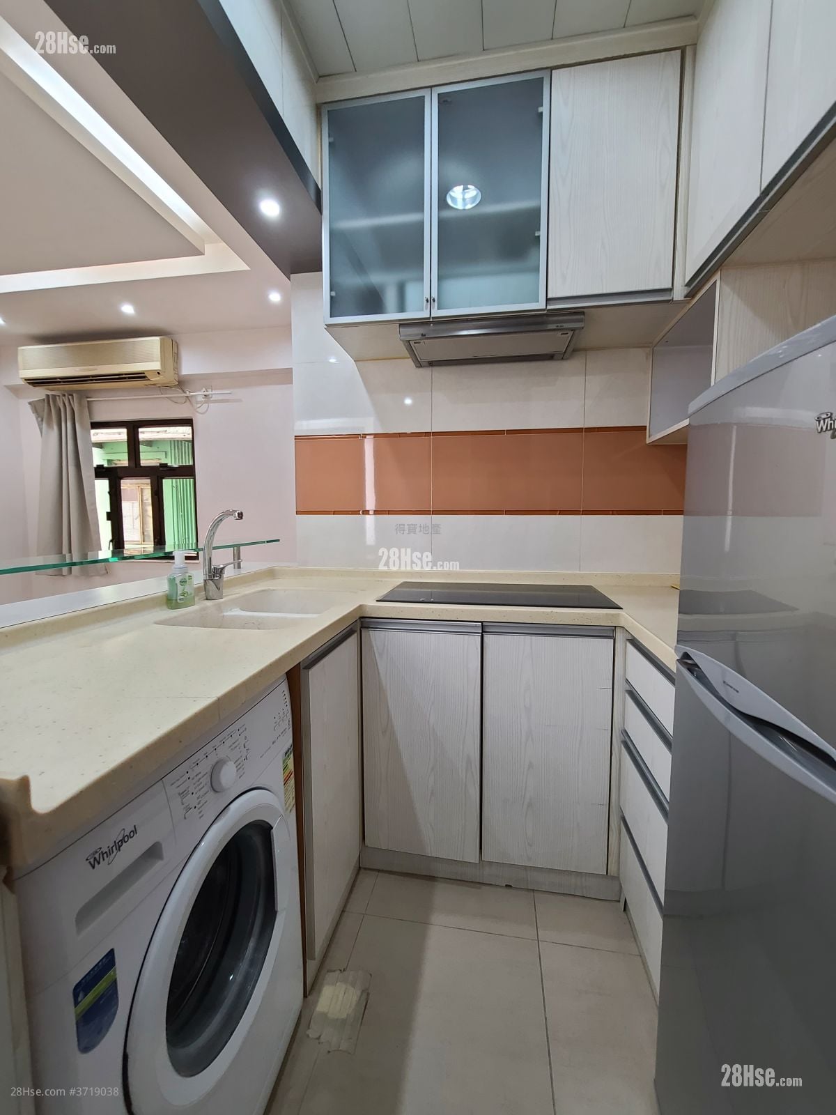 Apartment Sell 1 Bedroom , 1 Bathroom 386 ft²