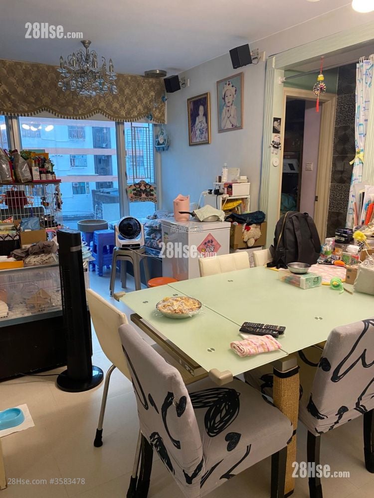 Fulham Court Sell 3 Bedrooms , 1 Bathroom 484 ft²