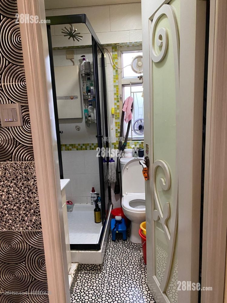 Fulham Court Sell 3 Bedrooms , 1 Bathroom 484 ft²