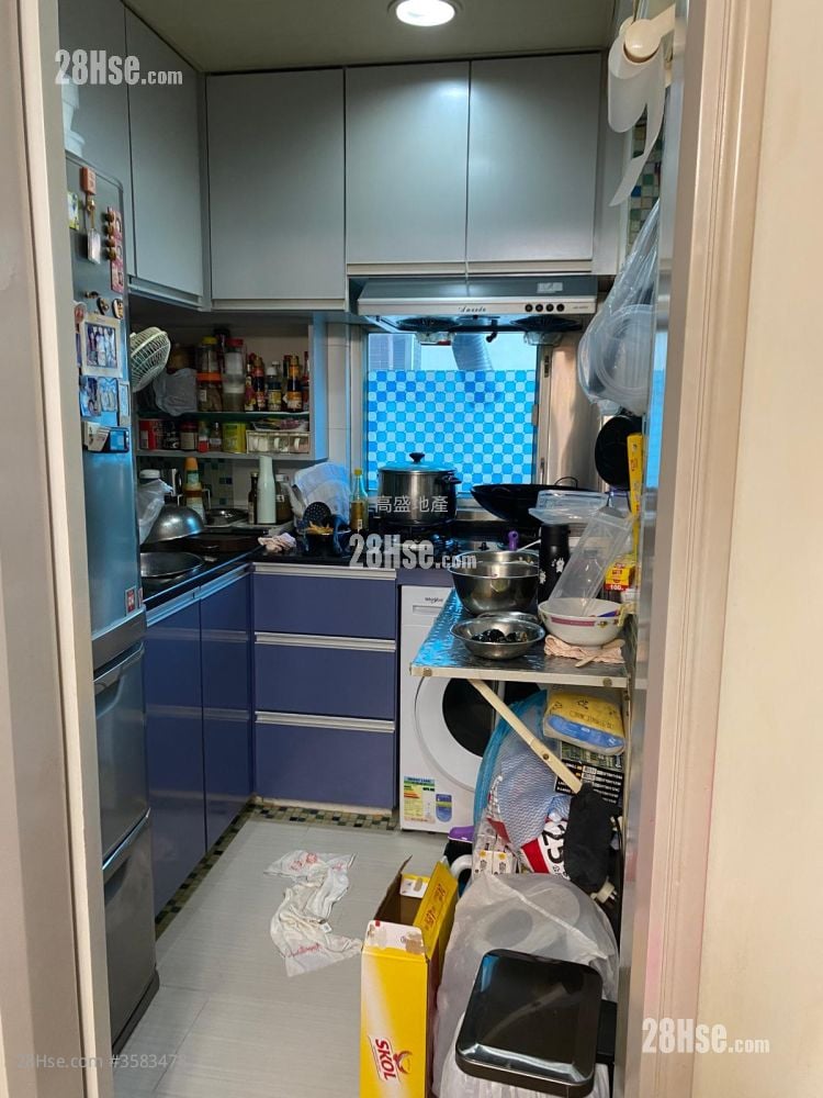 Fulham Court Sell 3 Bedrooms , 1 Bathroom 484 ft²