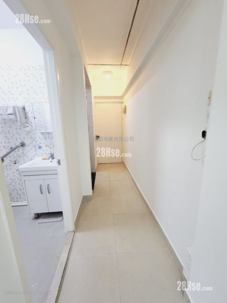 翠園大樓 售盤 2 房 , 1 浴室 427 平方呎