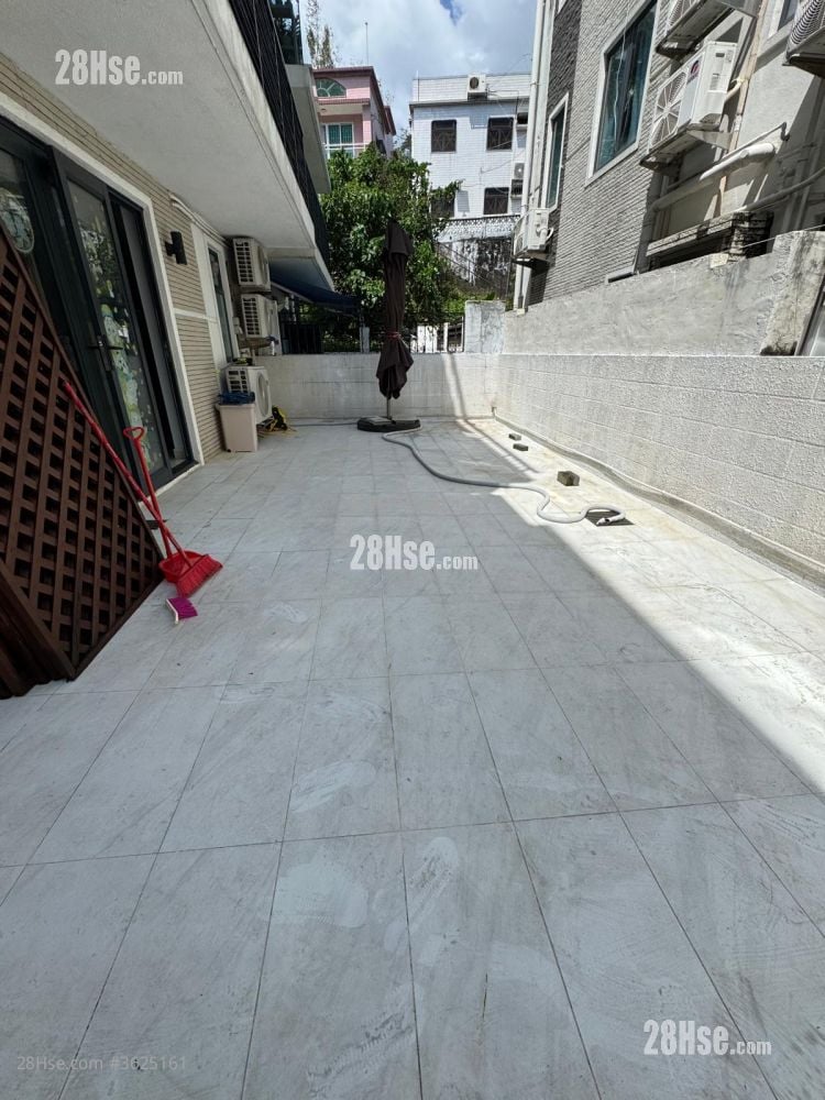 村屋 售盘 1,400 平方尺