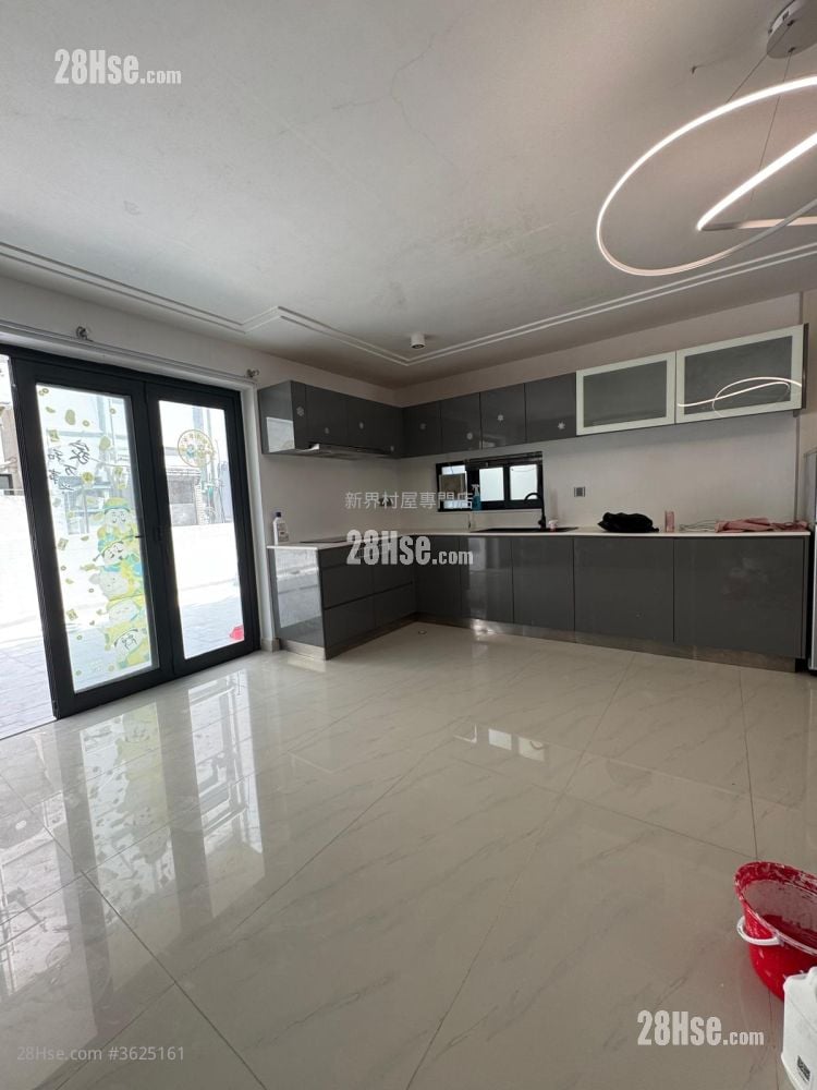 村屋 售盘 1,400 平方尺