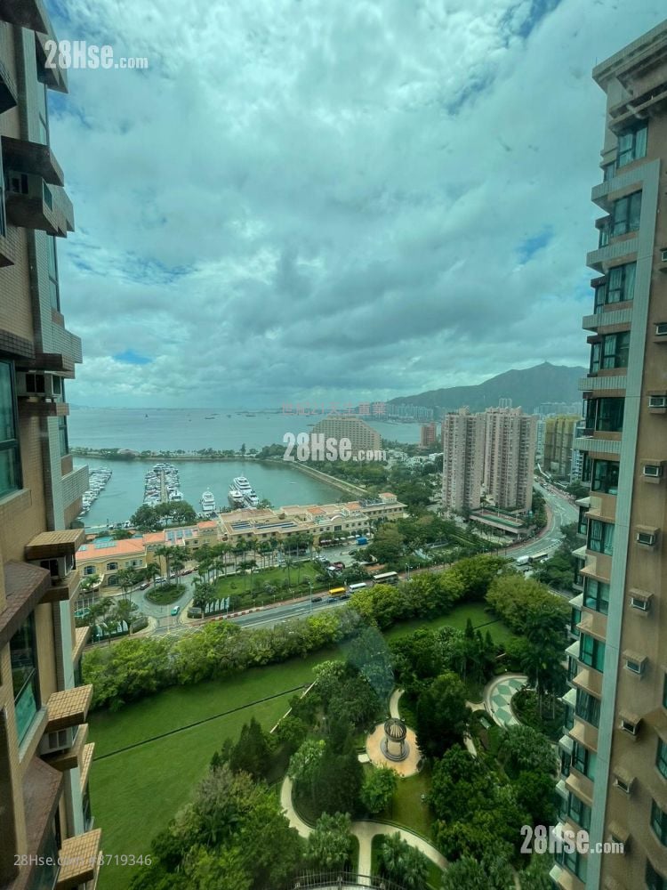 Aegean Coast Rental 3 Bedrooms , 2 Bathrooms 811 ft²