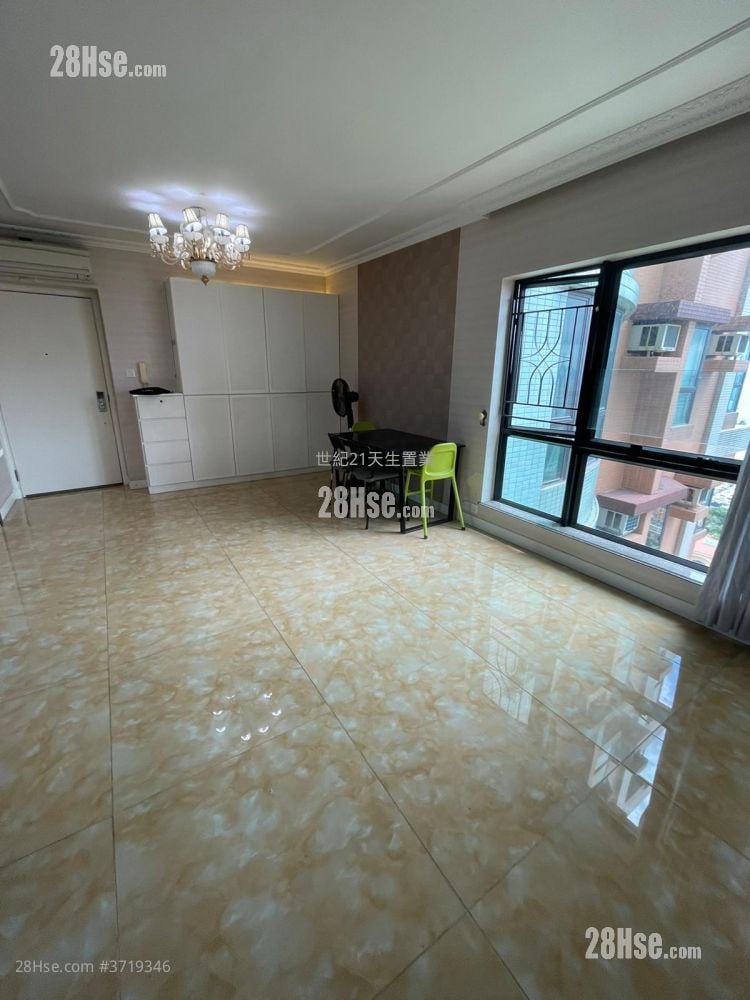 Aegean Coast Rental 3 Bedrooms , 2 Bathrooms 811 ft²