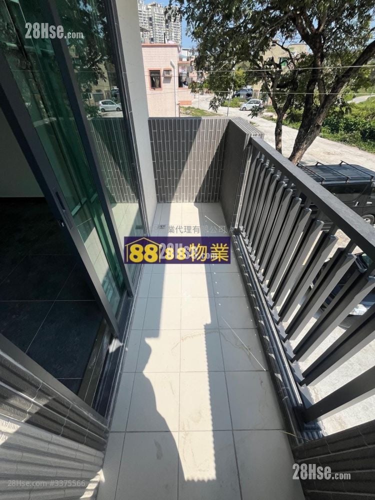 村屋 售盘 2 房 , 1 浴室 400 平方尺