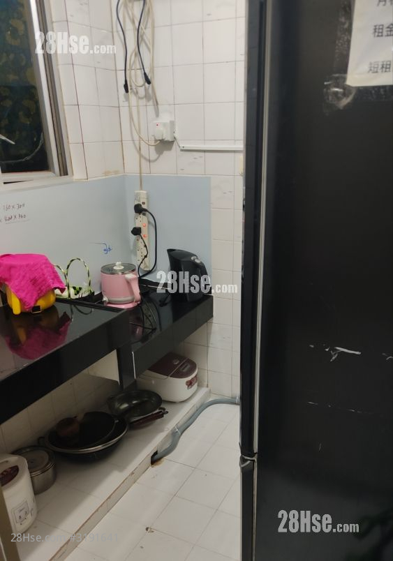 唐樓 租盤 開放式間隔 , 2 浴室 600 平方呎