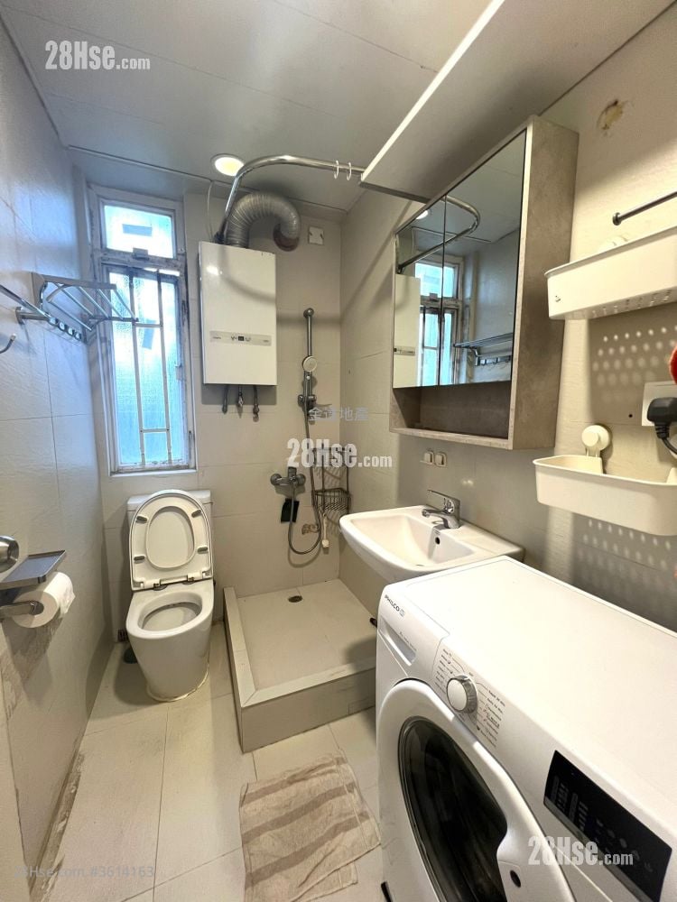 Kiu Wai Mansion Rental 3 Bedrooms , 2 Bathrooms 631 ft²