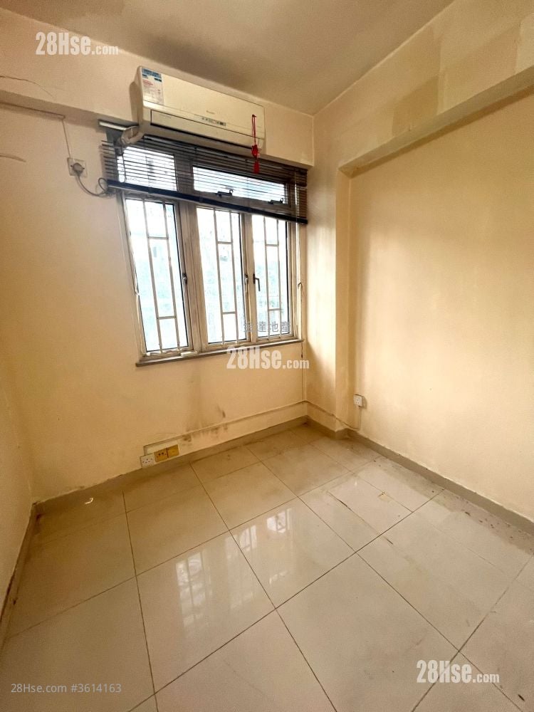 Kiu Wai Mansion Rental 3 Bedrooms , 2 Bathrooms 631 ft²