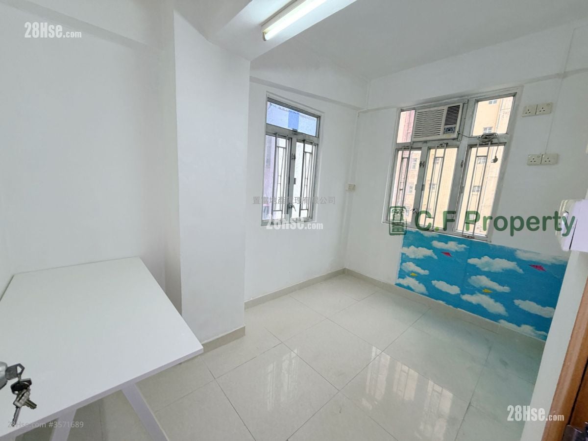 悦龙大厦 售盘 2 房 , 1 浴室 342 平方尺