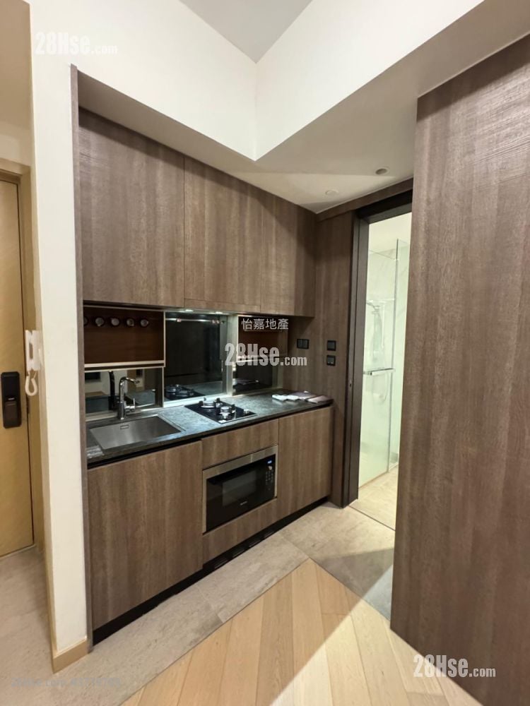 kitchen: Novum West Rental 1 Bedroom , 1 Bathroom 330 ft²