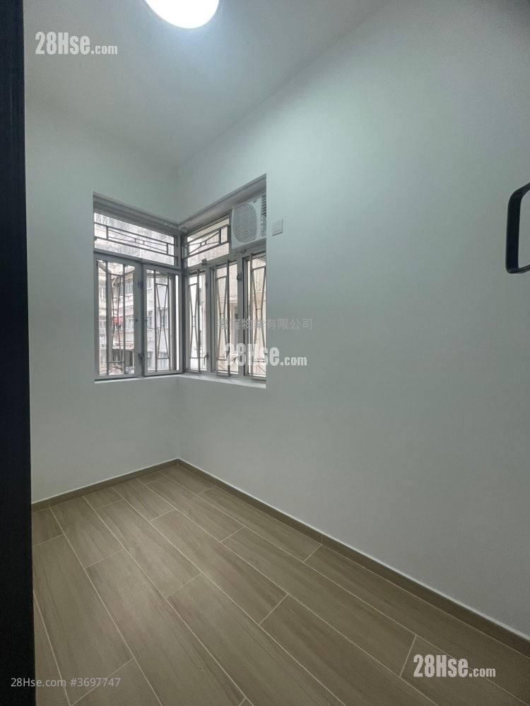 Chinese Mansion Rental 2 Bedrooms , 1 Bathroom 200 ft²