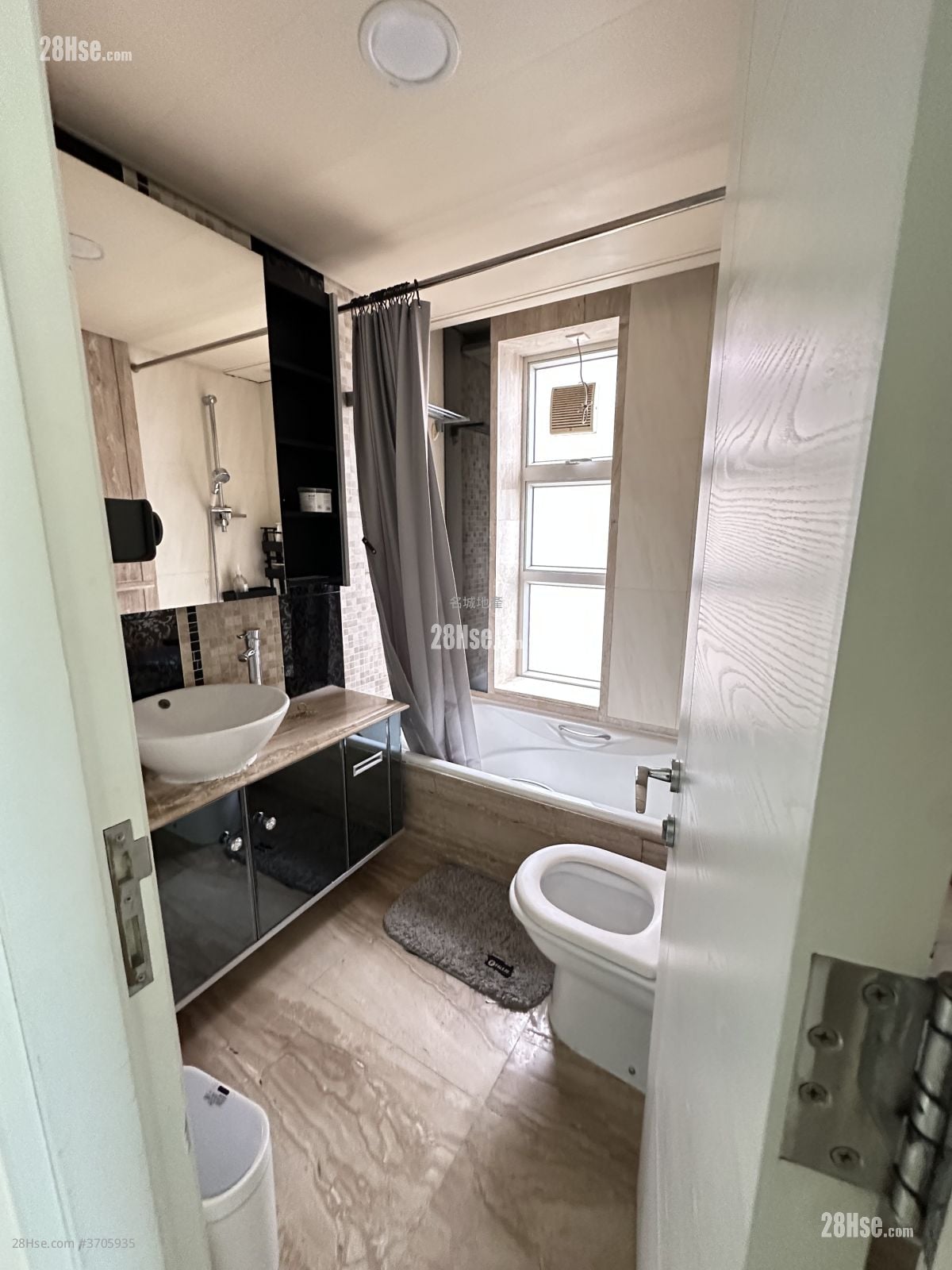 名城 租盘 4 房 958 平方尺