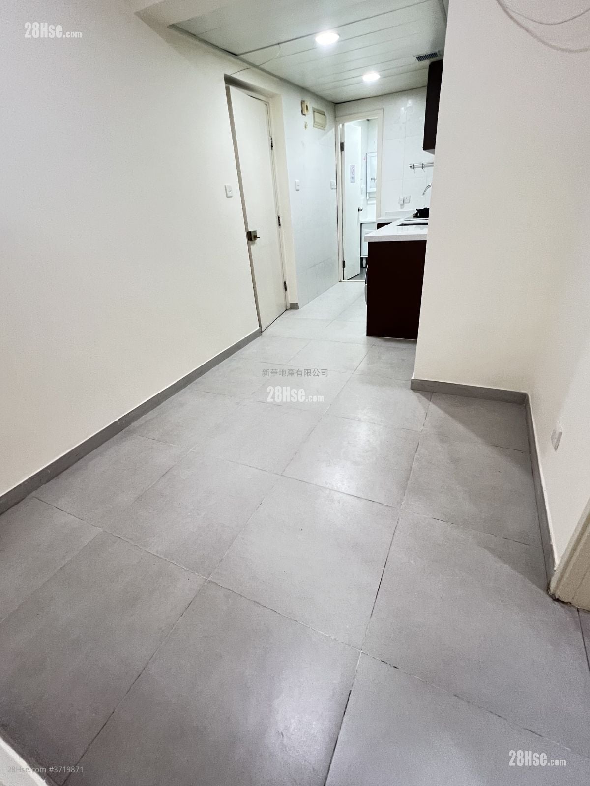 益發大廈 租盤 2 房 , 1 浴室 315 平方呎