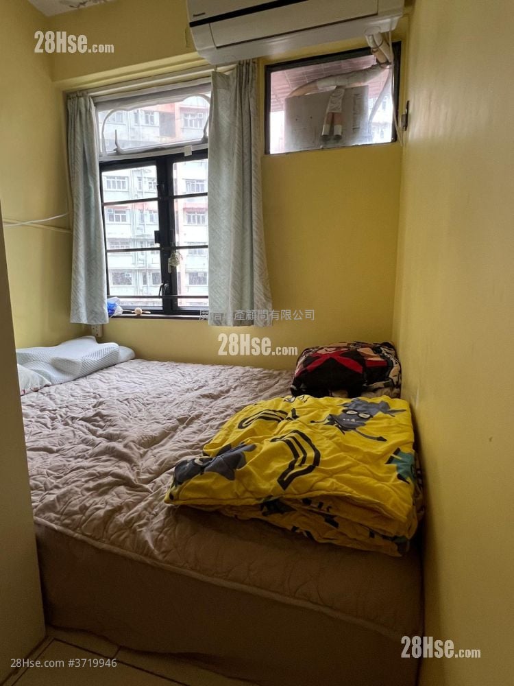 Fortune Court Sell 2 Bedrooms , 1 Bathroom 321 ft²