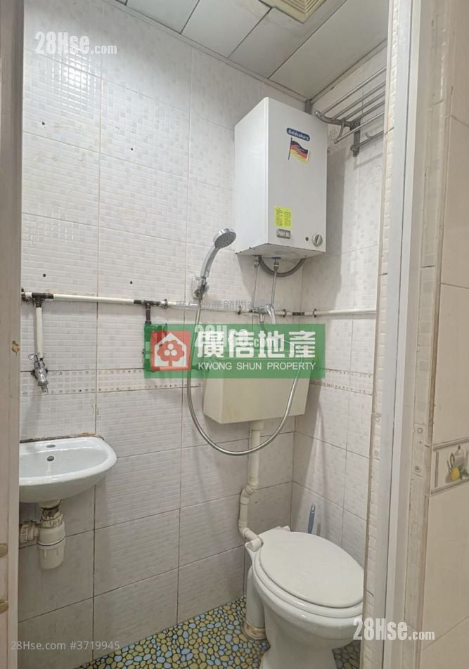 万安街25号 租盘 2 房 , 1 浴室 360 平方尺