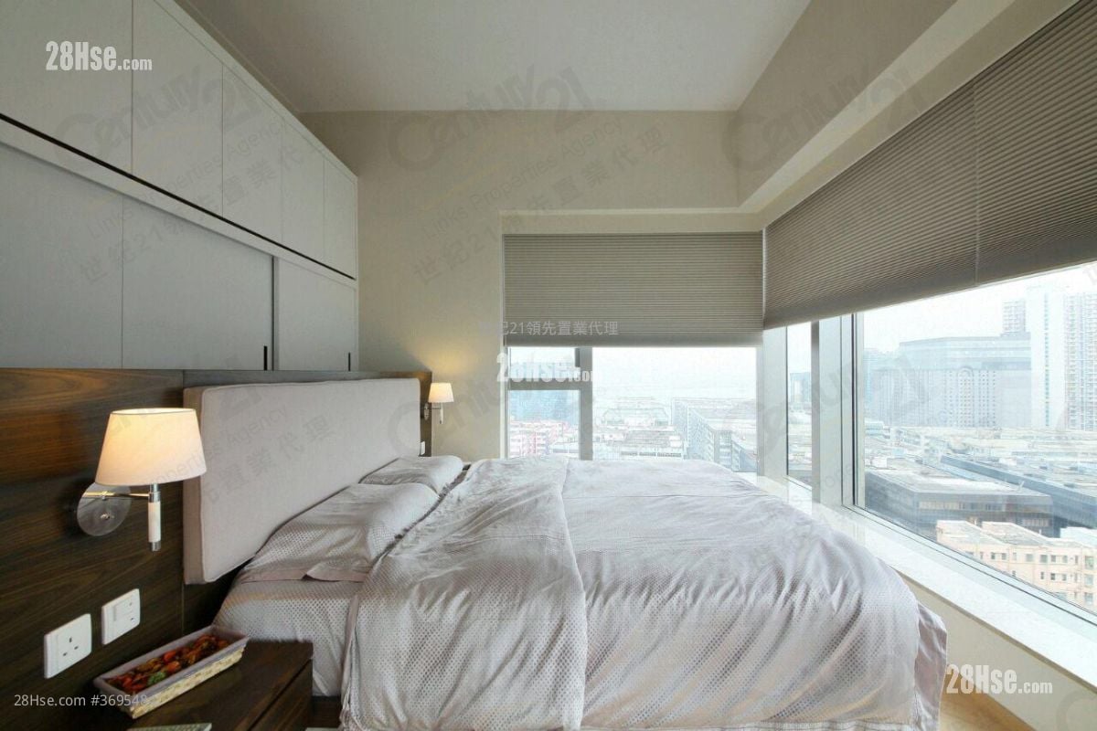 Chatham Gate Sell 4 Bedrooms , 3 Bathrooms 1,262 ft²