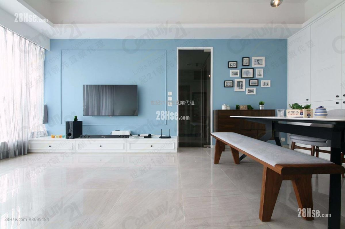 Chatham Gate Sell 4 Bedrooms , 3 Bathrooms 1,262 ft²