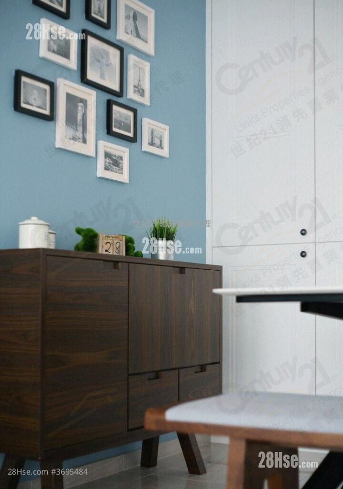 Chatham Gate Sell 4 Bedrooms , 3 Bathrooms 1,262 ft²