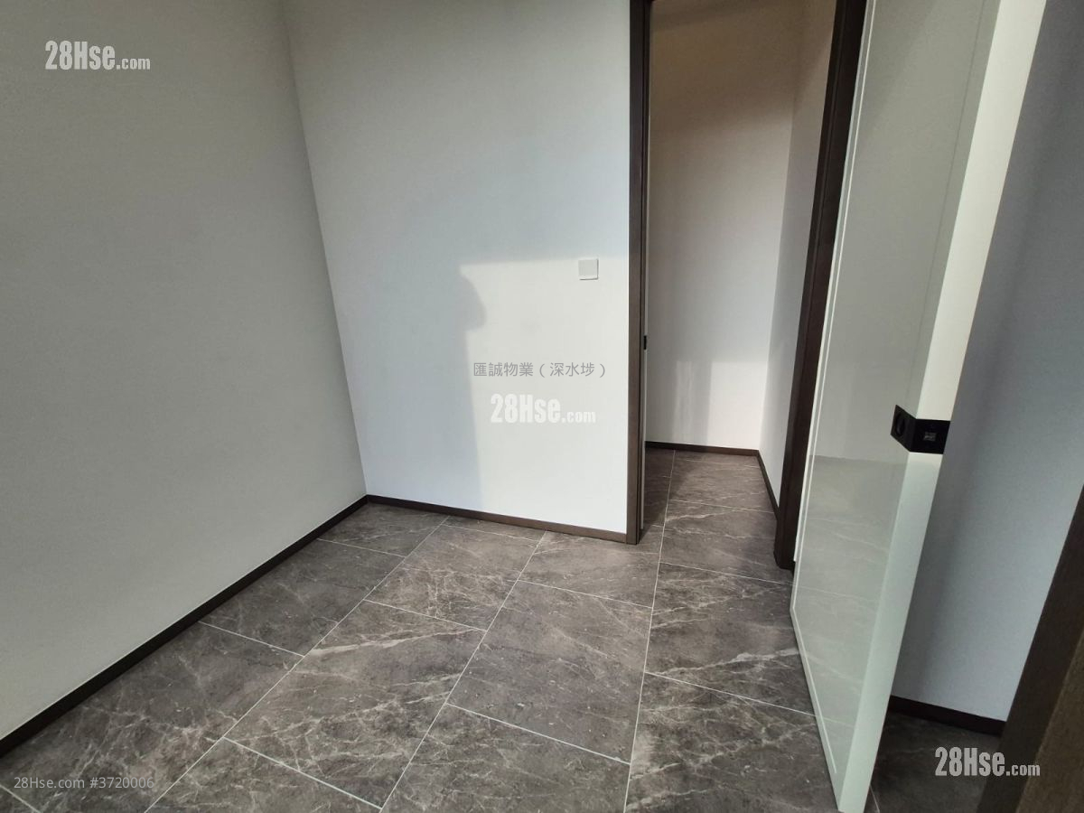 Belgravia Place Sell 2 Bedrooms , 1 Bathroom 336 ft²