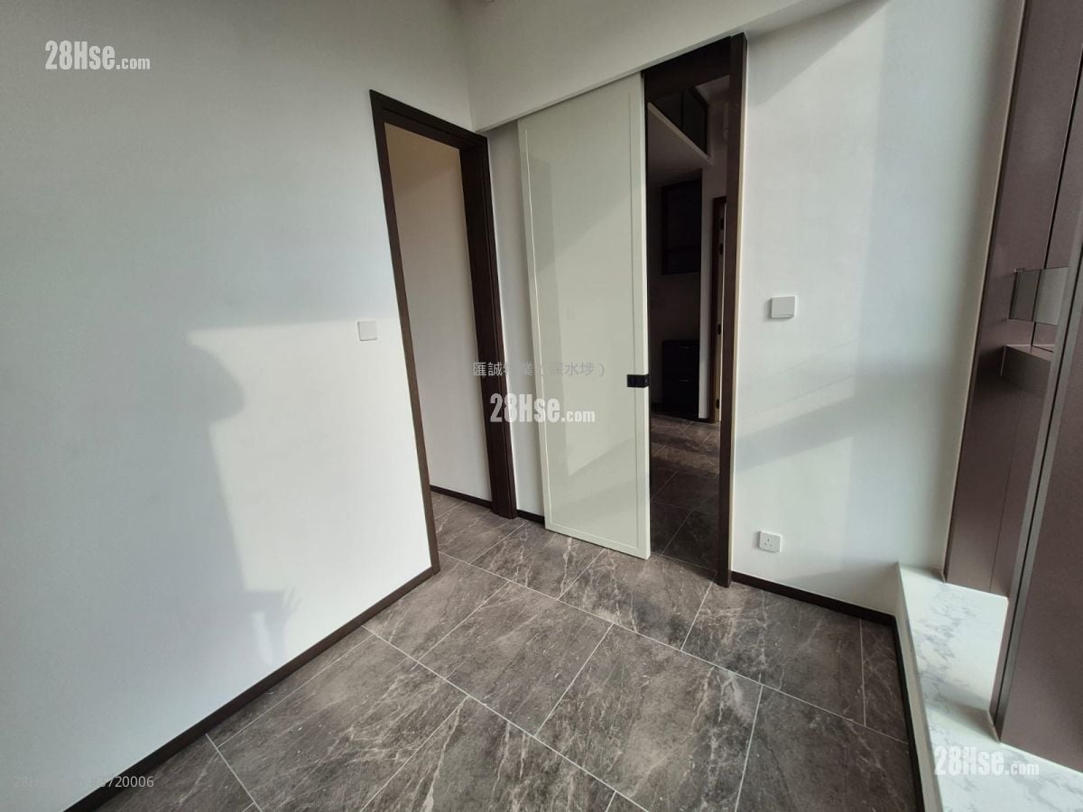 Belgravia Place Sell 2 Bedrooms , 1 Bathroom 336 ft²