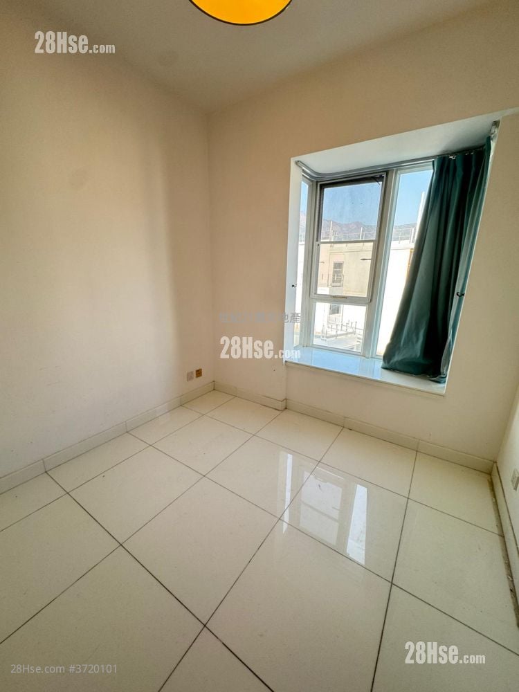 比华利山别墅 售盘 5+ 房 , 2 浴室 1,606 平方尺