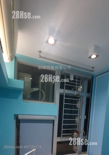 Lai Tsui Court Sell 2 Bedrooms , 1 Bathroom 287 ft²