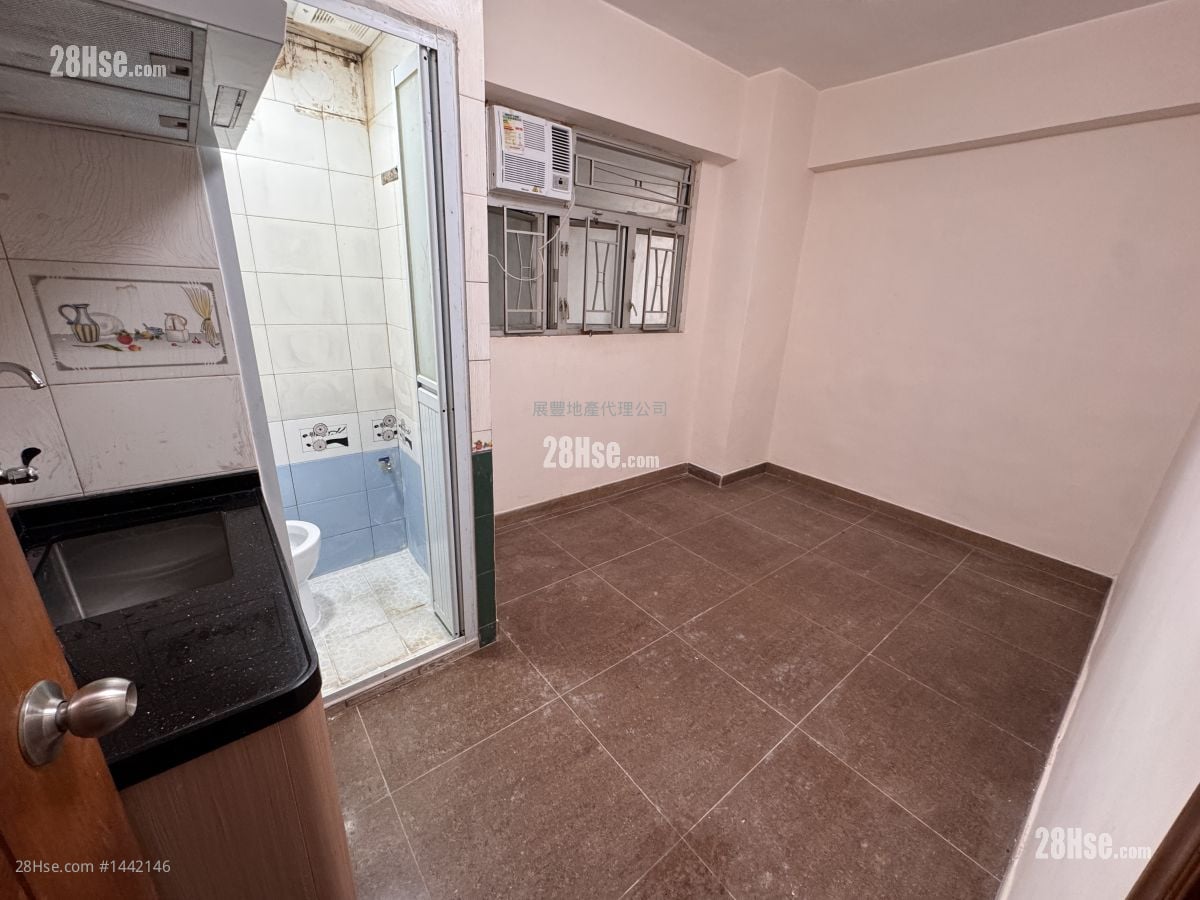 景業大廈 租盤 開放式間隔 , 1 浴室 130 平方呎