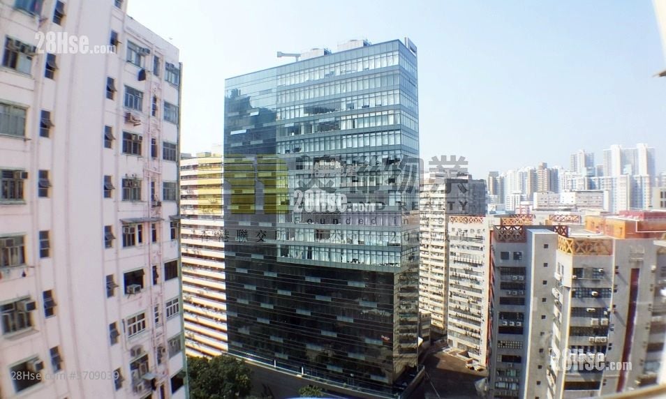 Kam Pui Building Sell 2 Bedrooms , 1 Bathroom 371 ft²