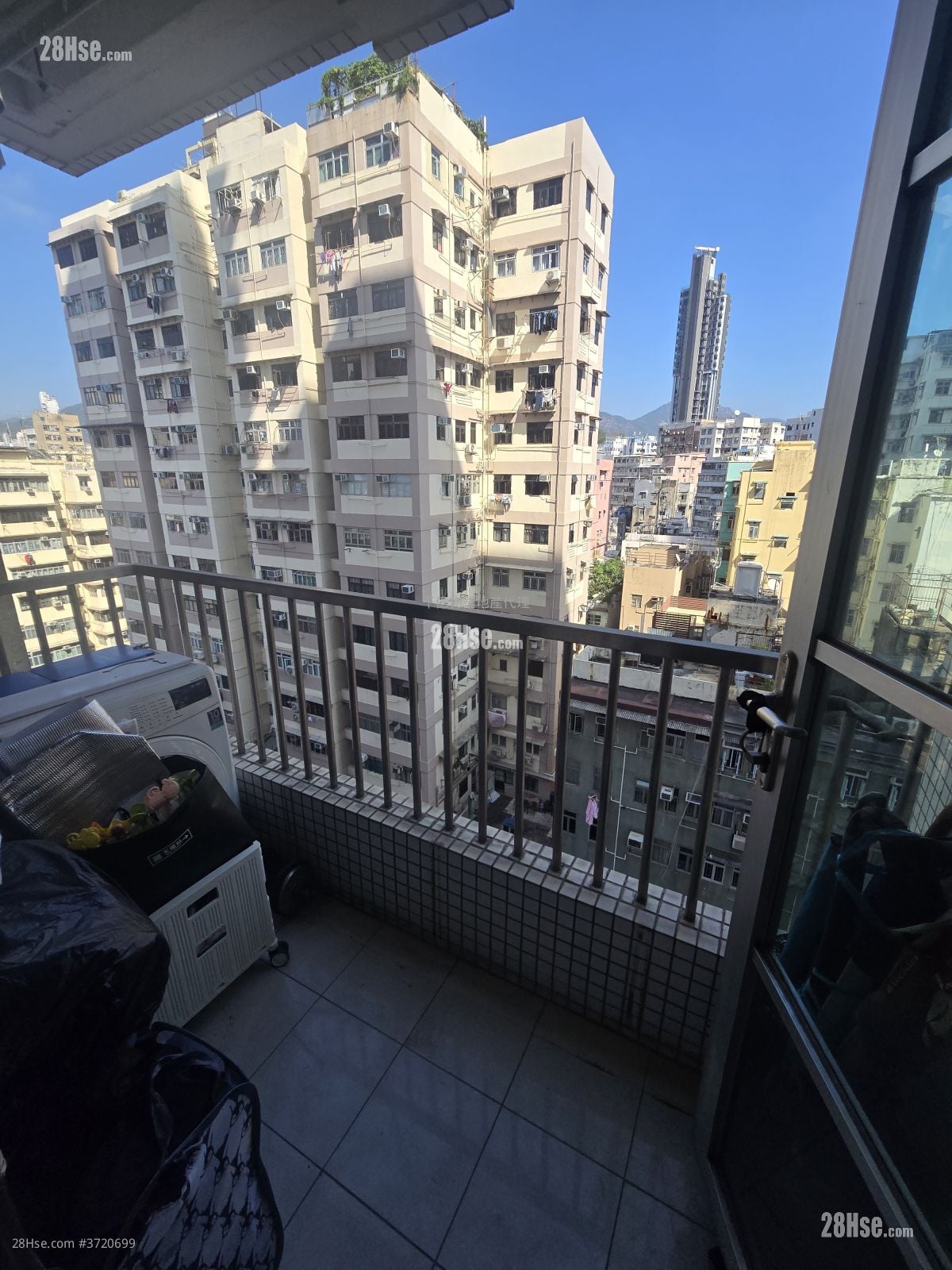 富威阁 售盘 2 房 324 平方尺