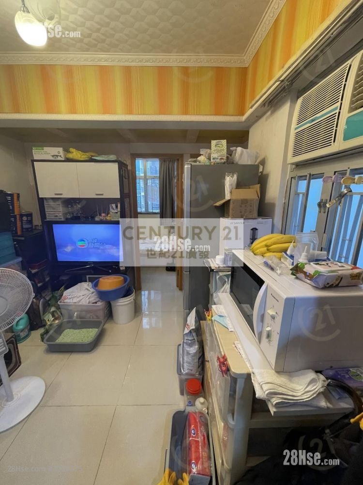 单幢楼房 售盘 3 房 , 1 浴室 389 平方尺