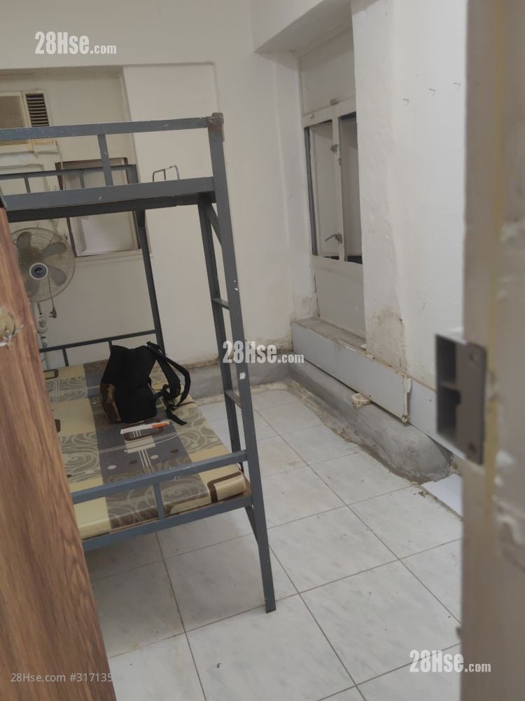 Jordan Rental 90 ft²