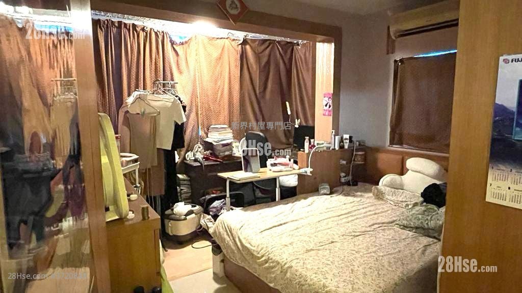 村屋 售盤 3 房 700 平方呎