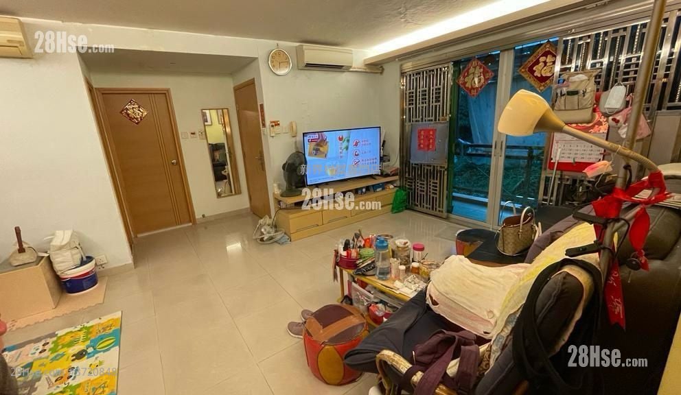 村屋 售盤 3 房 700 平方呎