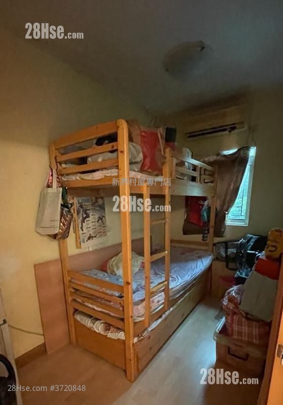 村屋 售盤 3 房 700 平方呎