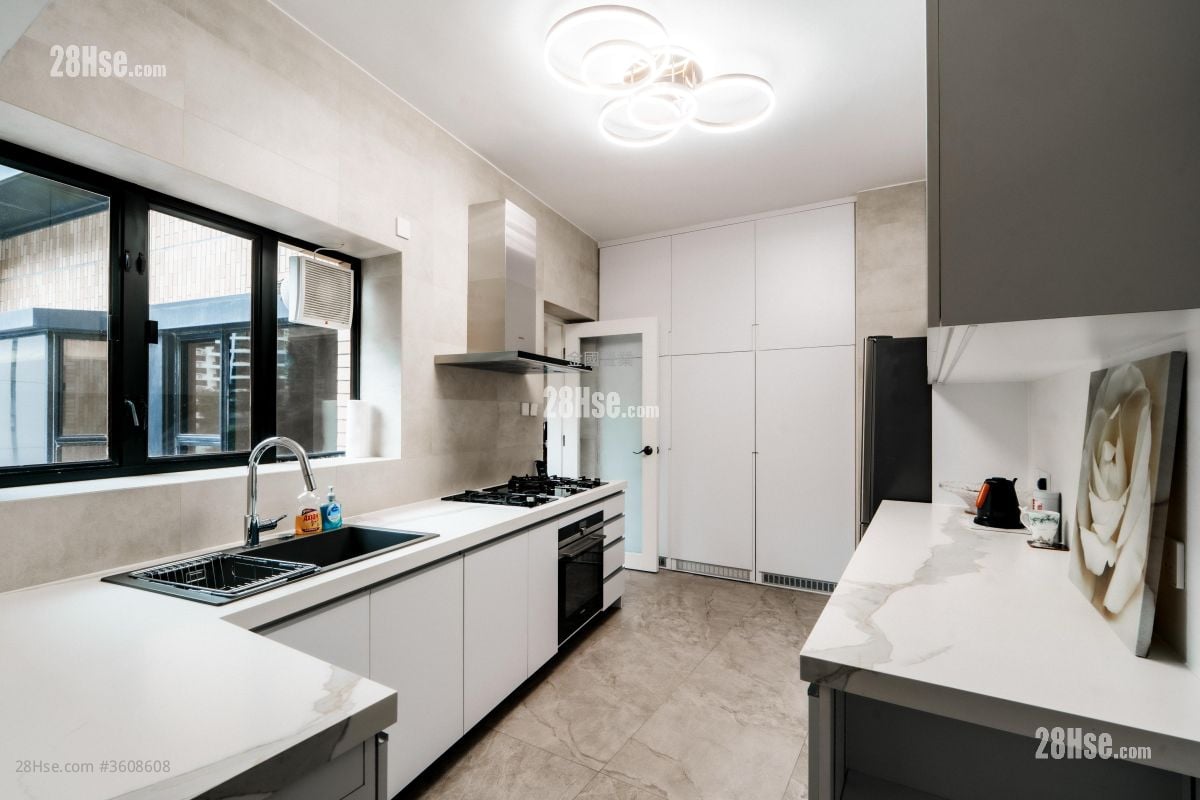 嘉麟阁 售盘 3 房 , 2 浴室 1,390 平方尺