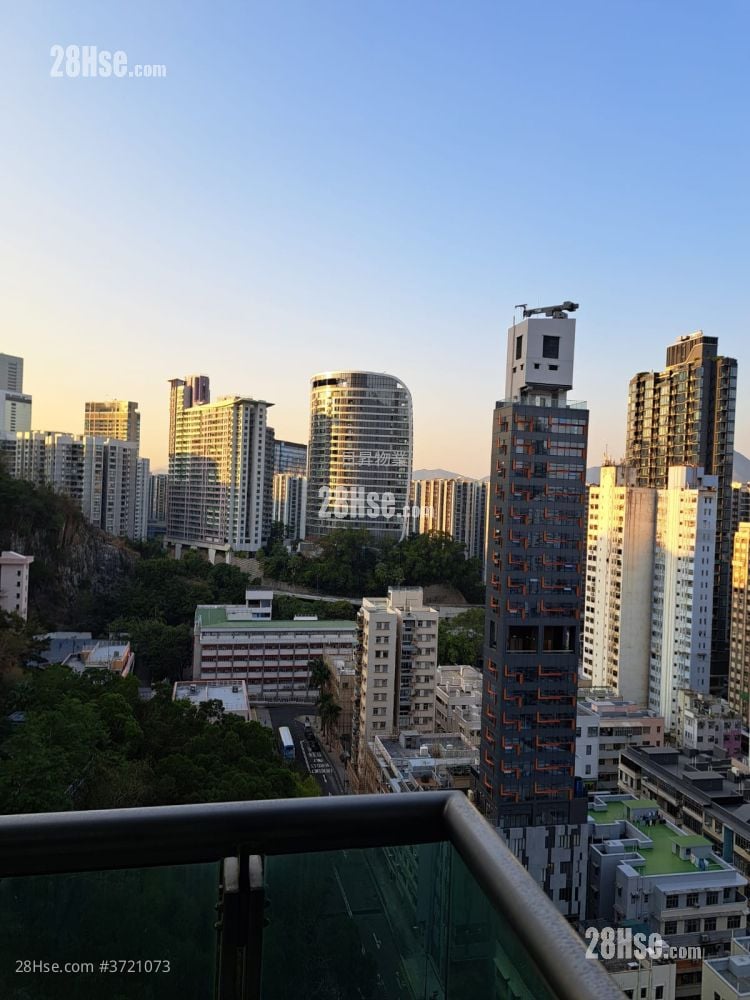 The Oakridge Sell 2 Bedrooms , 1 Bathroom 428 ft²