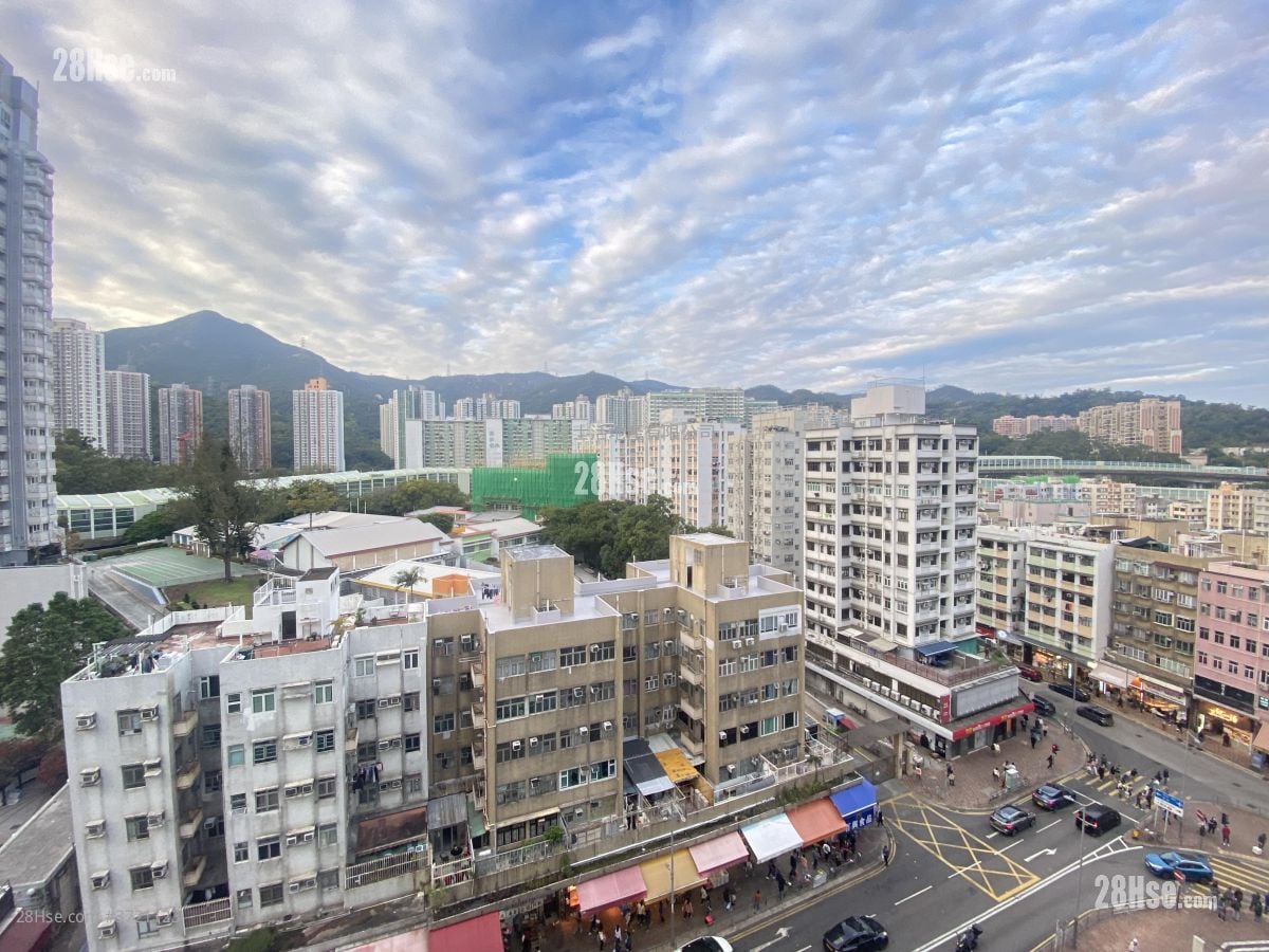 Grandeur Garden Sell 2 Bedrooms , 1 Bathroom 340 ft²