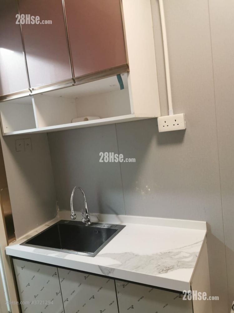 唐楼 租盘 1 房 , 1 浴室 100 平方尺