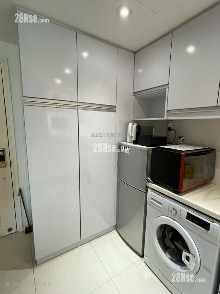 Island Resort Sell 1 Bedroom , 1 Bathroom 323 ft²